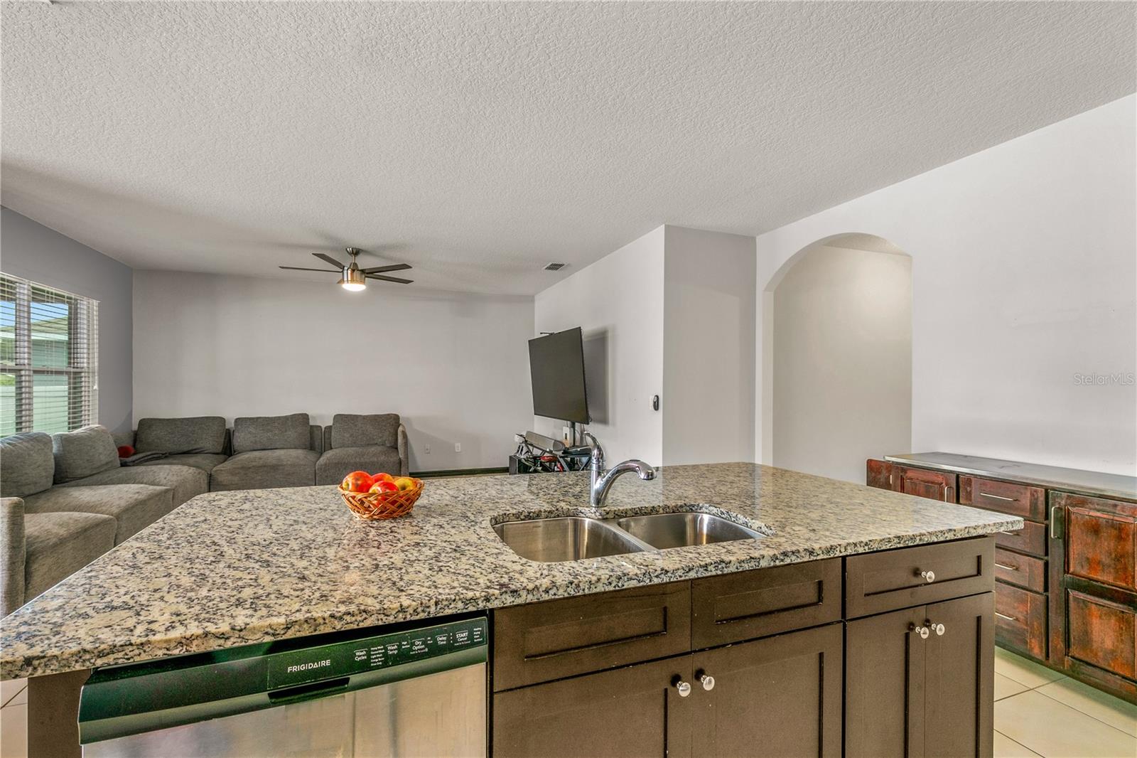 3450 LANDING VW, TAVARES, FL, 32778