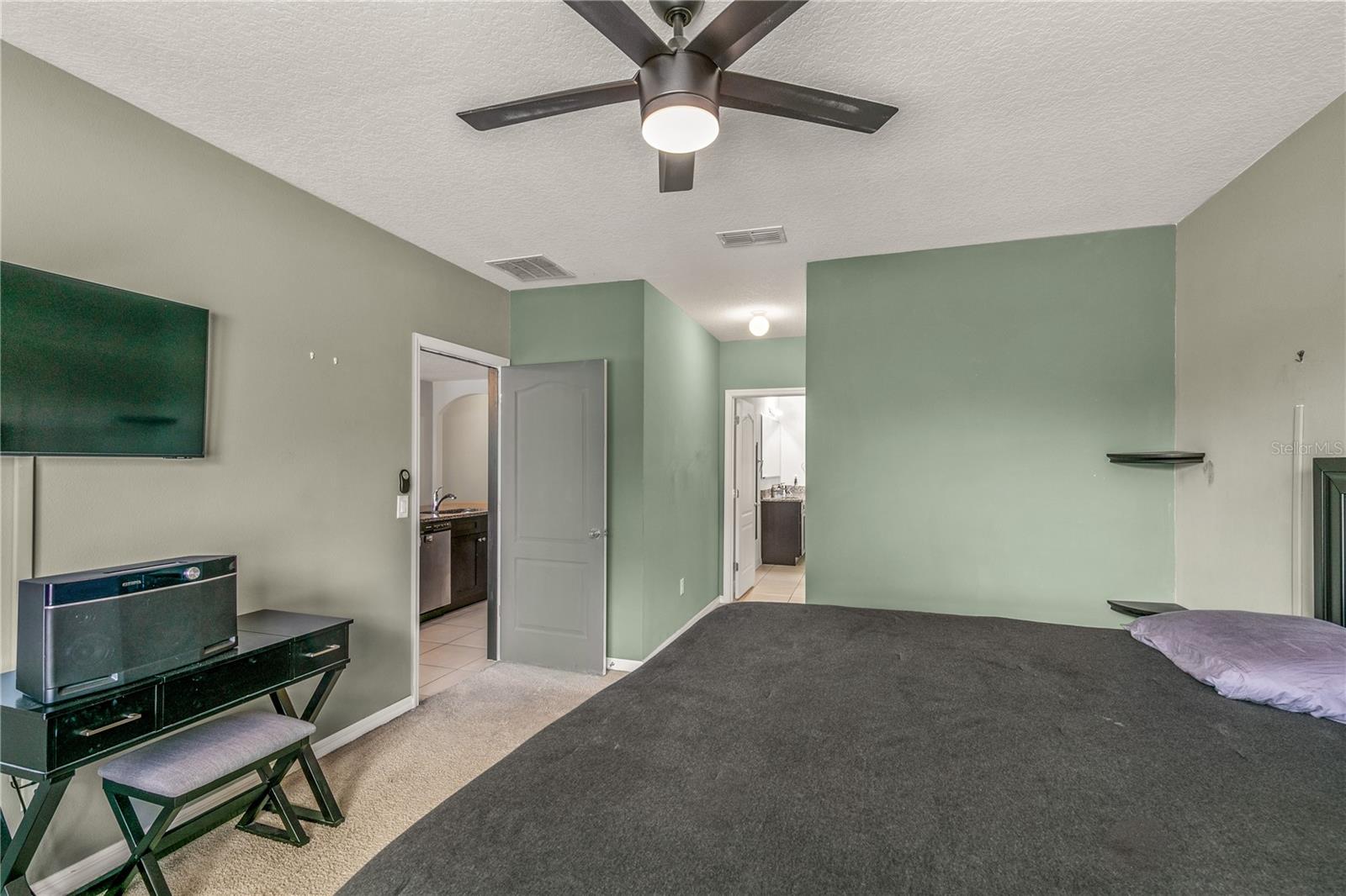 3450 LANDING VW, TAVARES, FL, 32778
