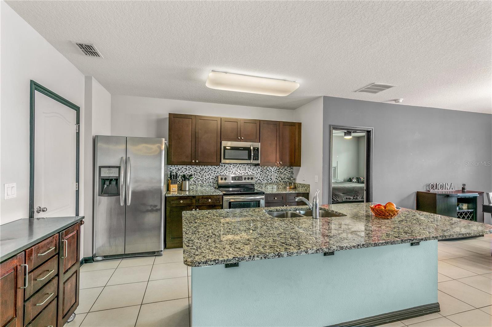 3450 LANDING VW, TAVARES, FL, 32778