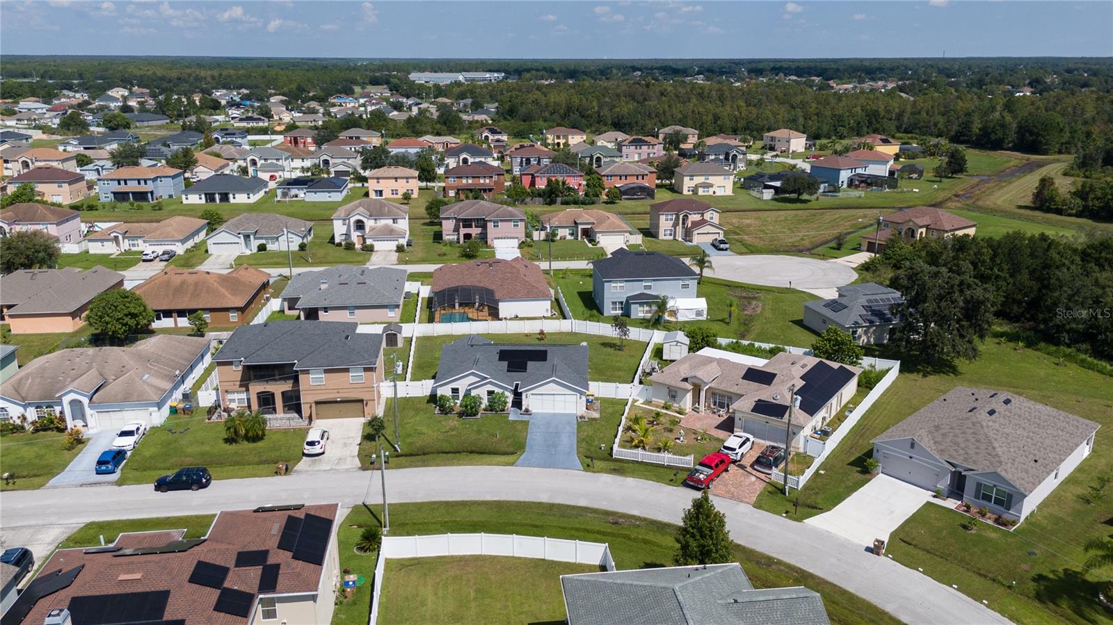 242 ABBOTSBURY DR, KISSIMMEE, FL, 34758