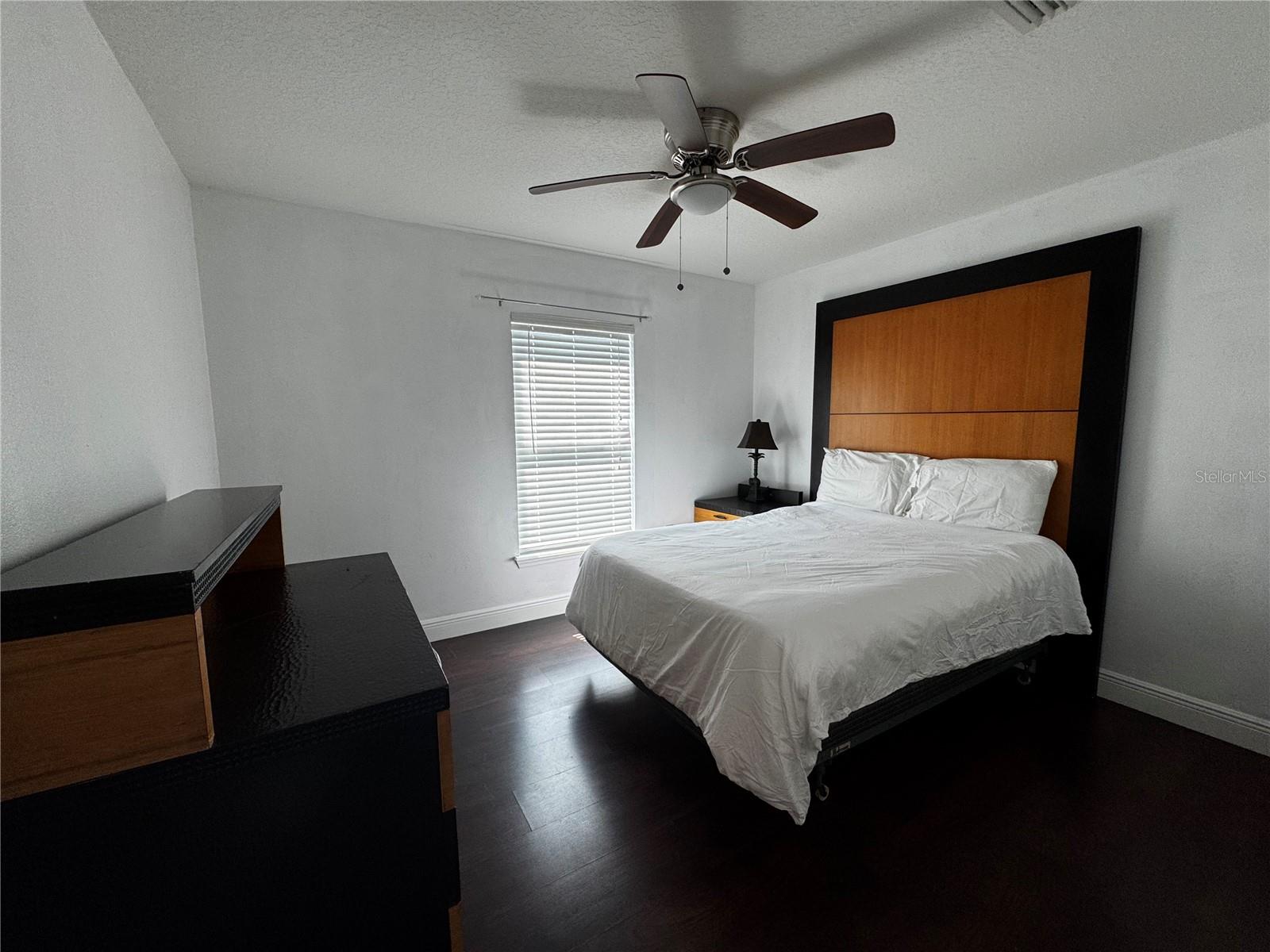242 ABBOTSBURY DR, KISSIMMEE, FL, 34758