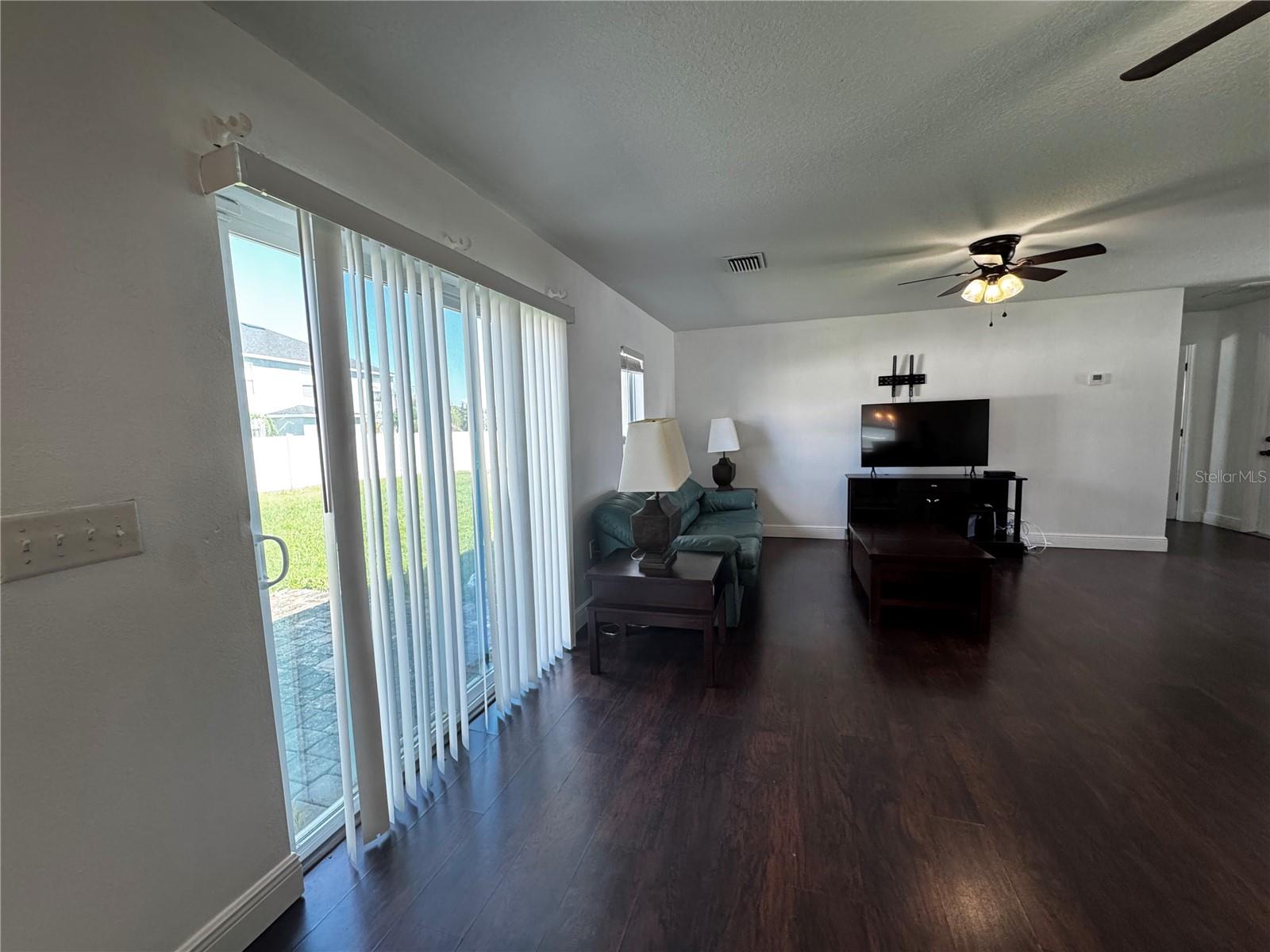 242 ABBOTSBURY DR, KISSIMMEE, FL, 34758