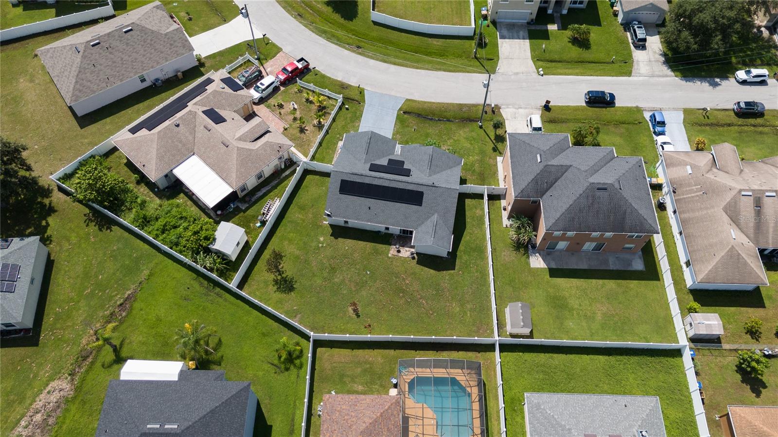 242 ABBOTSBURY DR, KISSIMMEE, FL, 34758