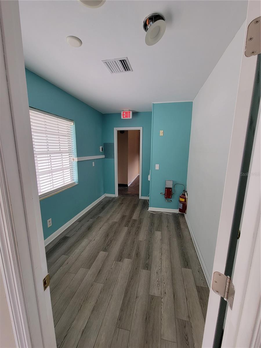 1107 LITHIA PINECREST RD, BRANDON, FL, 33511