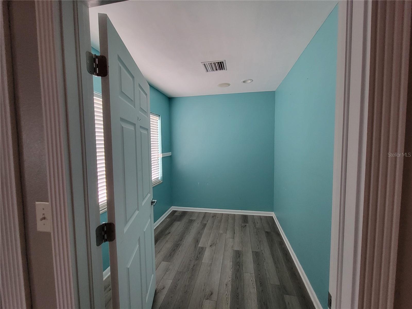 1107 LITHIA PINECREST RD, BRANDON, FL, 33511
