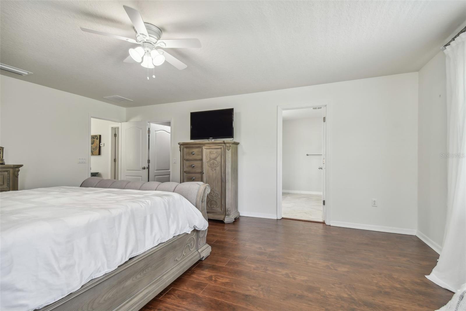 8643 CORINTHIAN WAY, NEW PORT RICHEY, FL, 34654