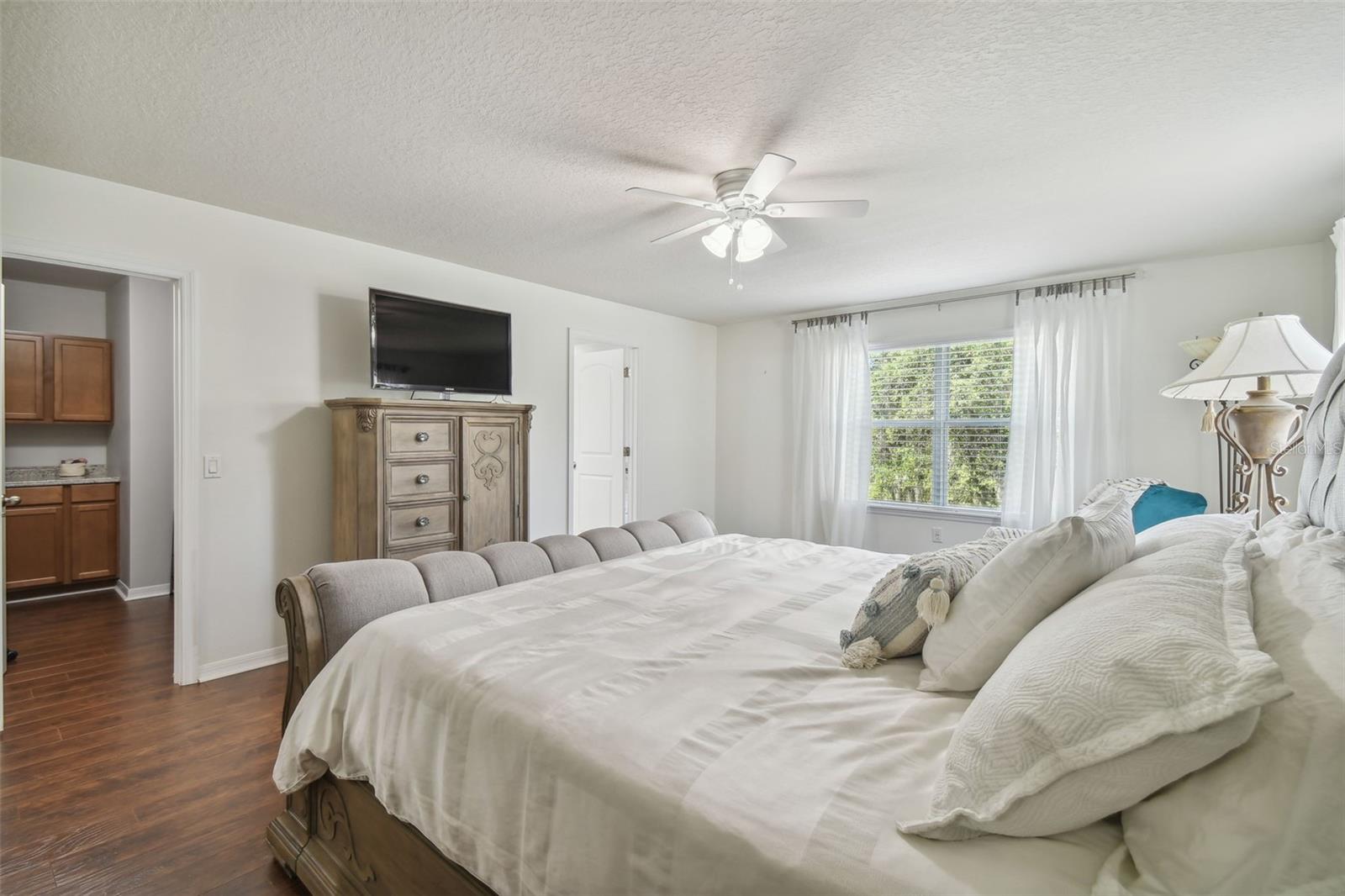 8643 CORINTHIAN WAY, NEW PORT RICHEY, FL, 34654