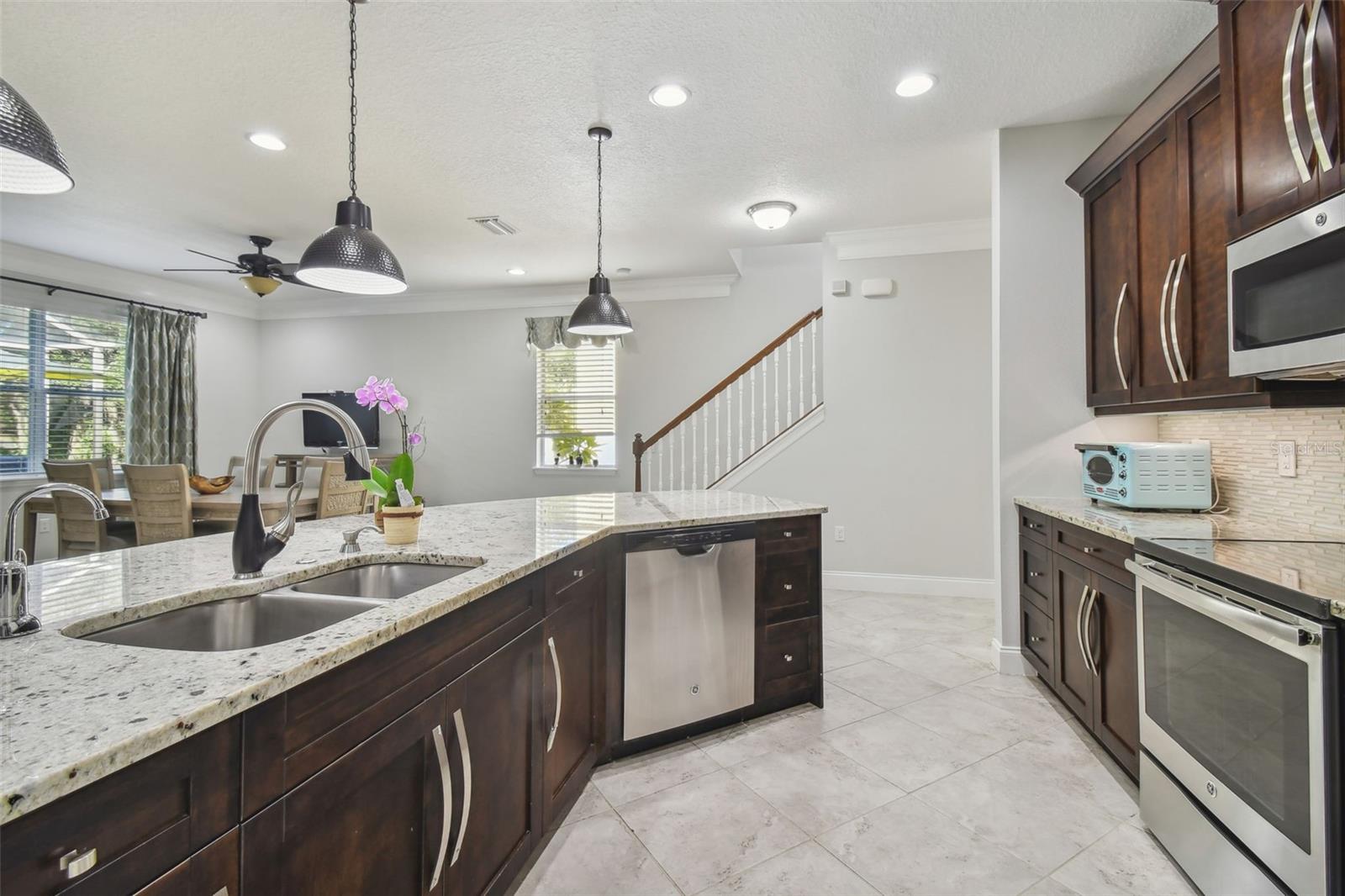 8643 CORINTHIAN WAY, NEW PORT RICHEY, FL, 34654