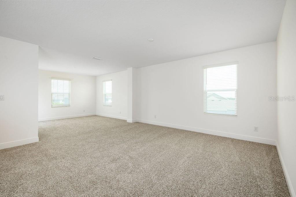7181 DILLY LAKE AVE, GROVELAND, FL, 34736