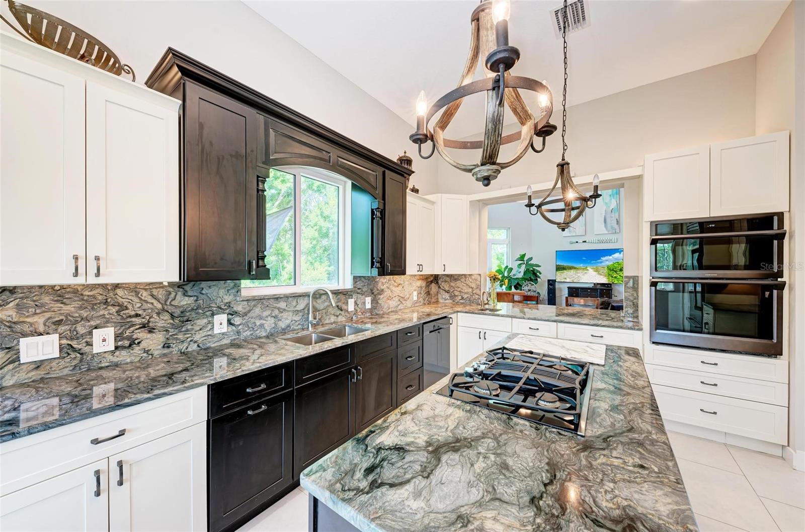 1665 CHAPLINE LN, SARASOTA, FL, 34231