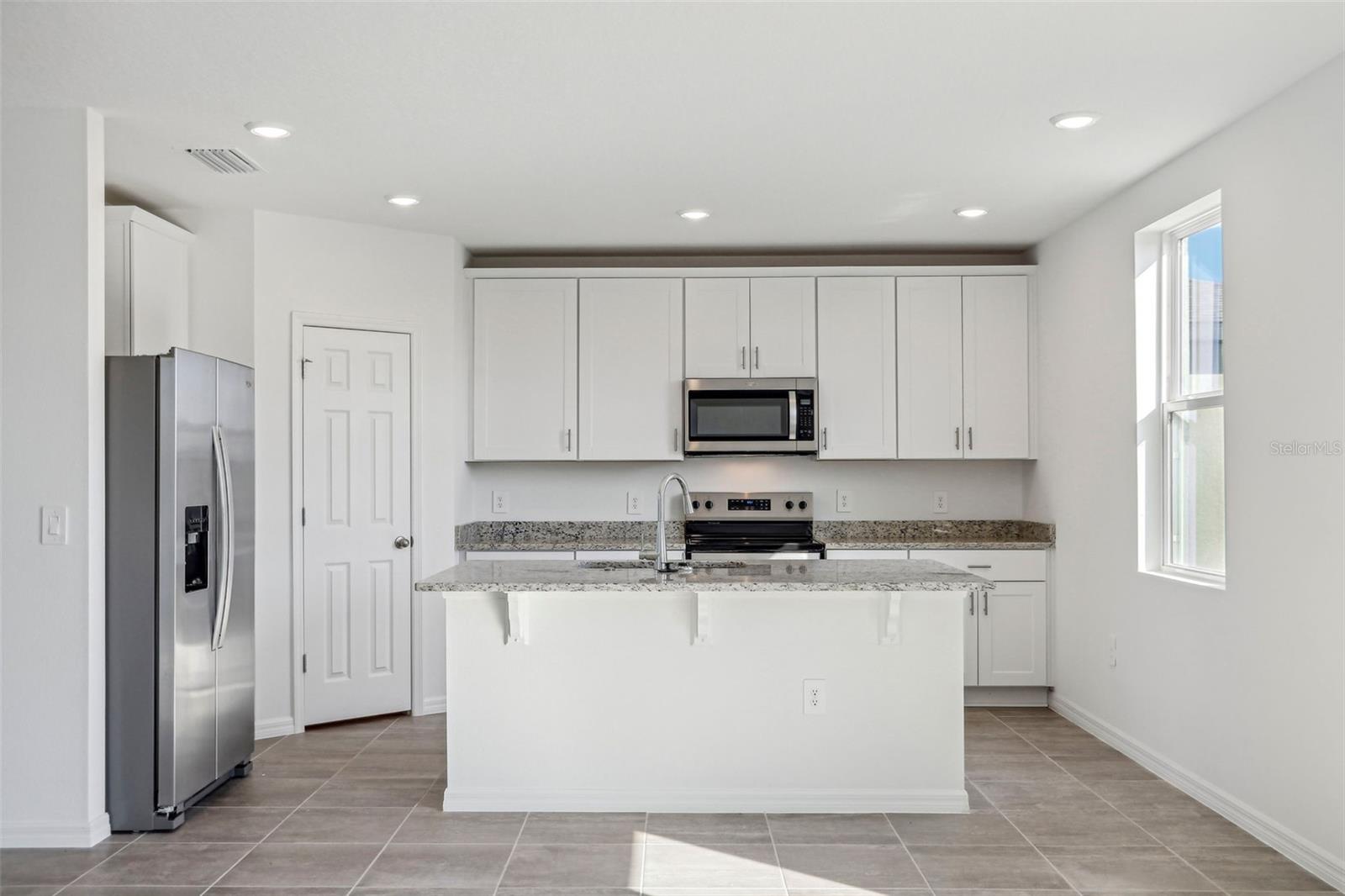 2462 LEEDS ST, HAINES CITY, FL, 33844