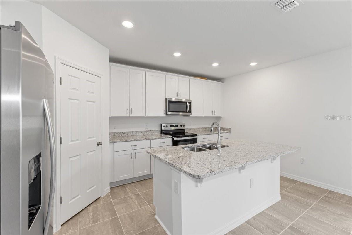 2339 WHITE TAIL ST, DAVENPORT, FL, 33837