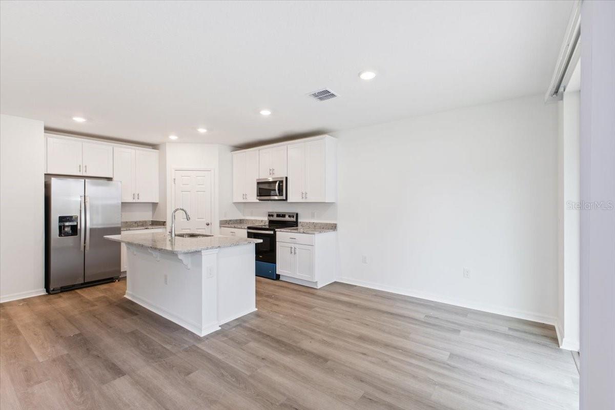 2342 WHITE TAIL ST, DAVENPORT, FL, 33837