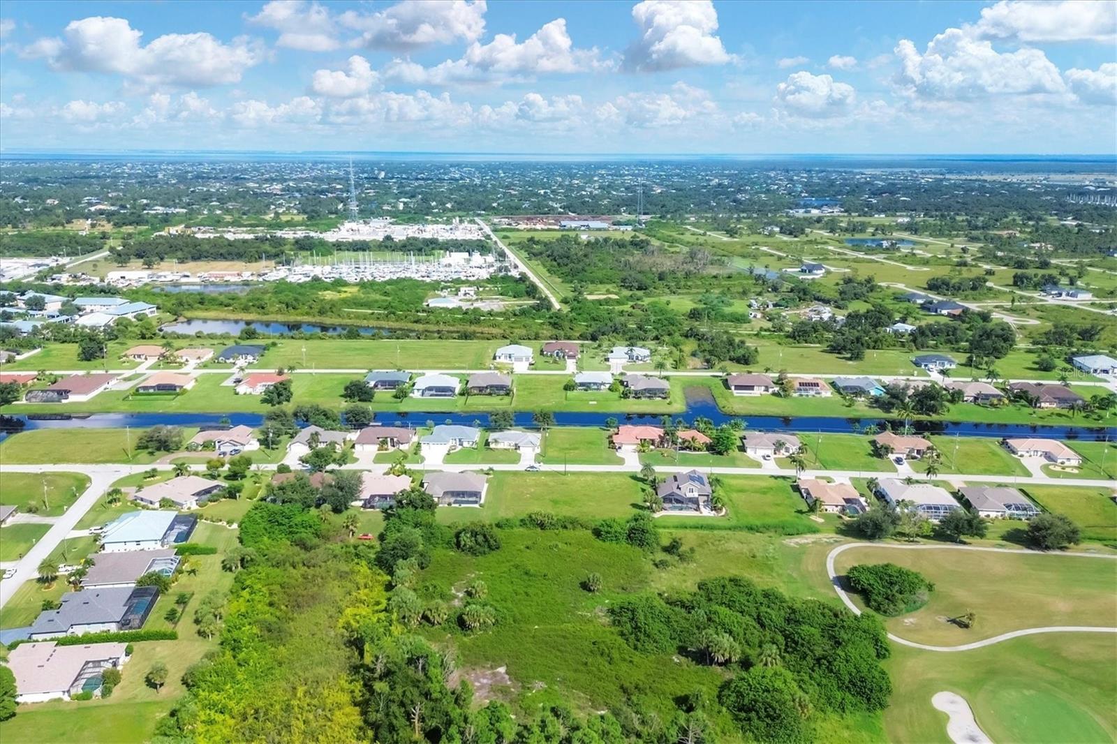 910 ROTONDA CIR, ROTONDA WEST, FL, 33947