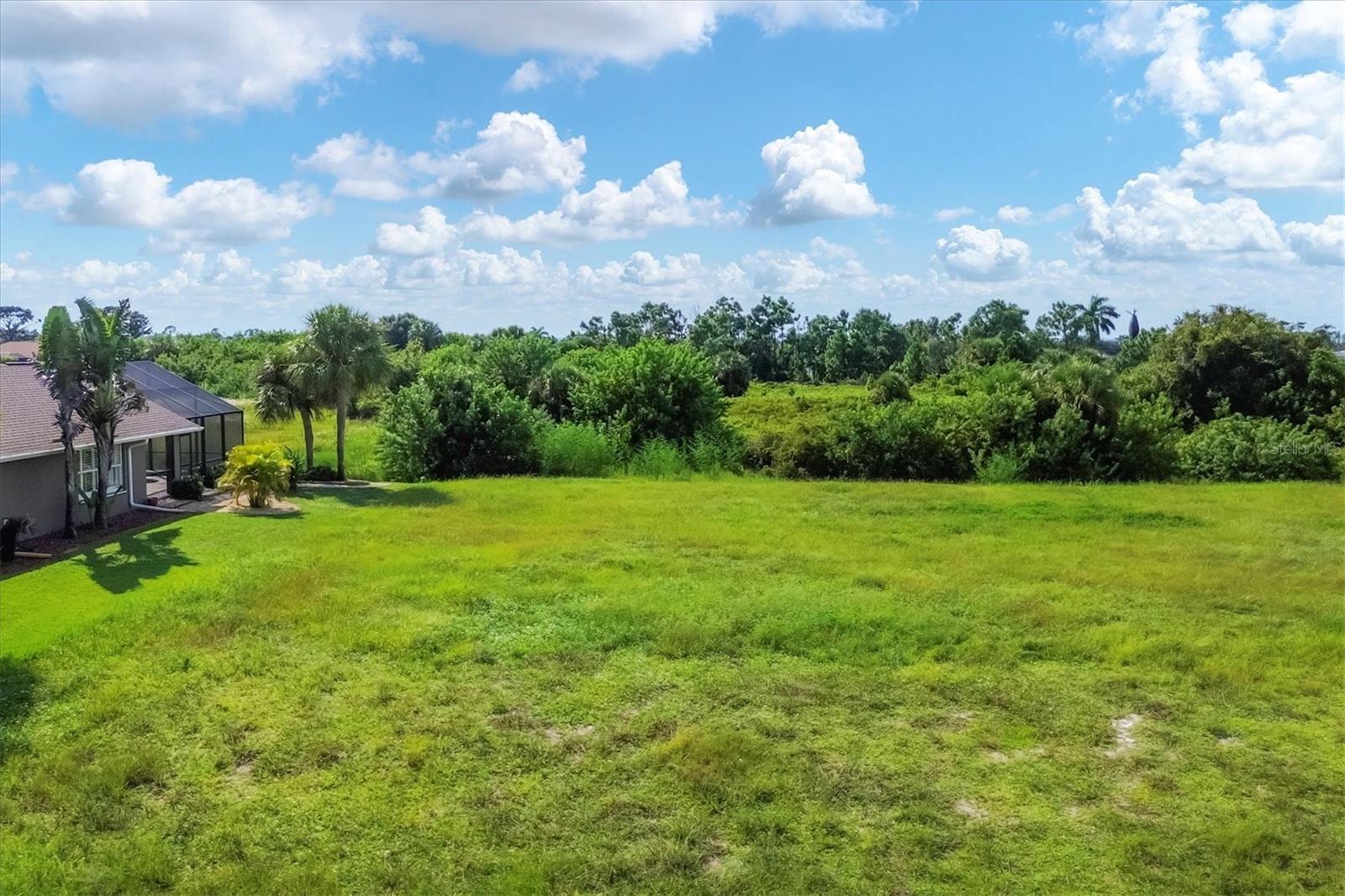 910 ROTONDA CIR, ROTONDA WEST, FL, 33947