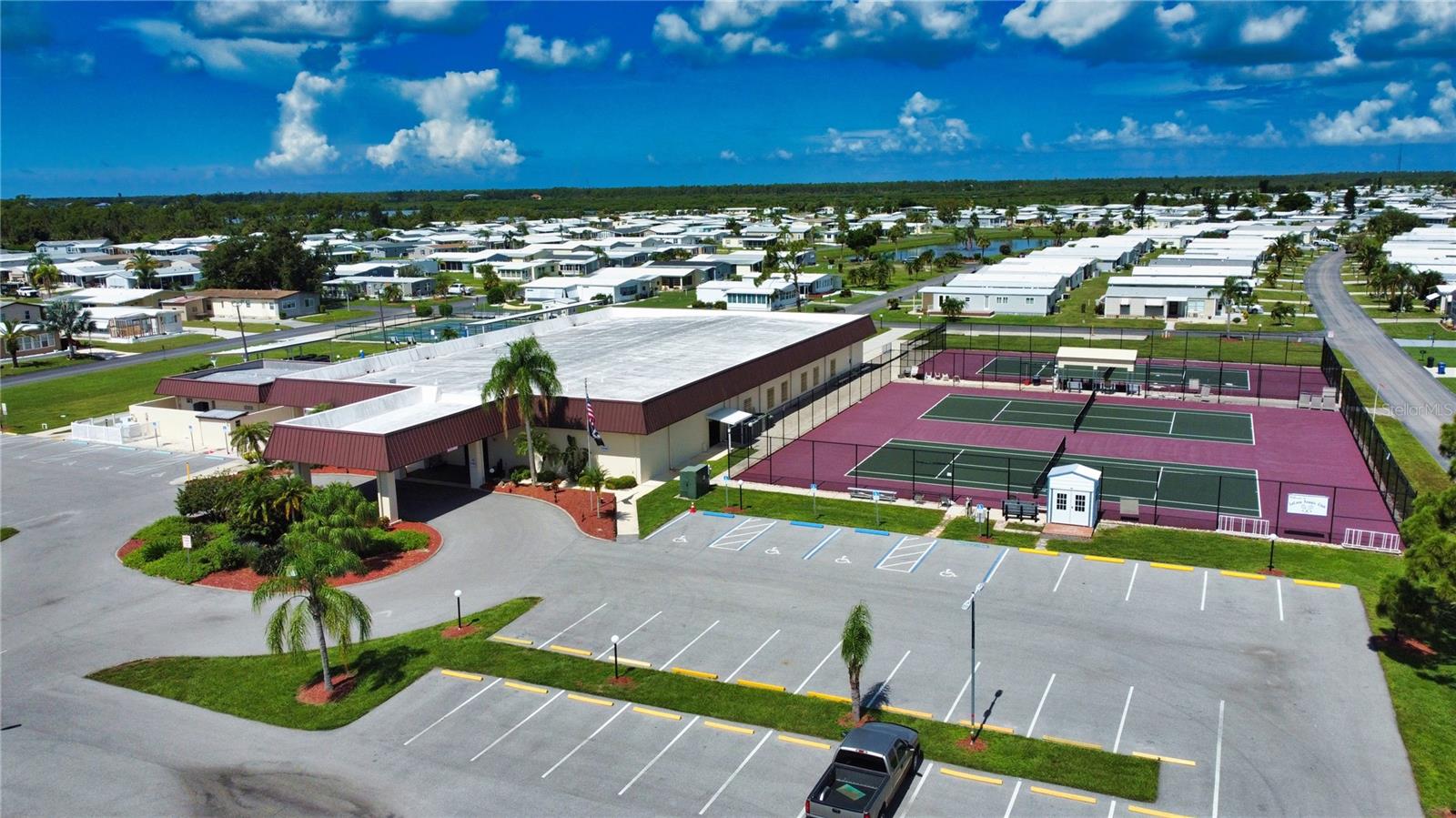 427 TARDE LOGO CIR, NORTH PORT, FL, 34287