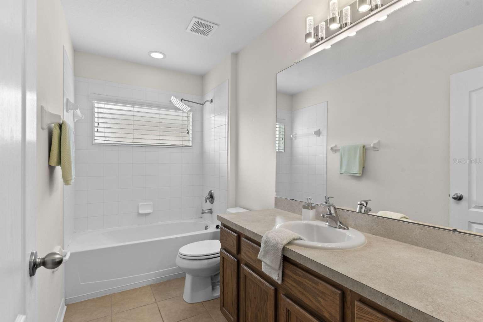7127 FOREST MERE DR, RIVERVIEW, FL, 33578