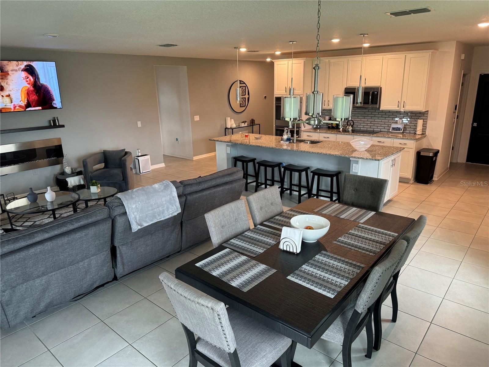 8325 OLIVE BROOK DR, WESLEY CHAPEL, FL, 33545