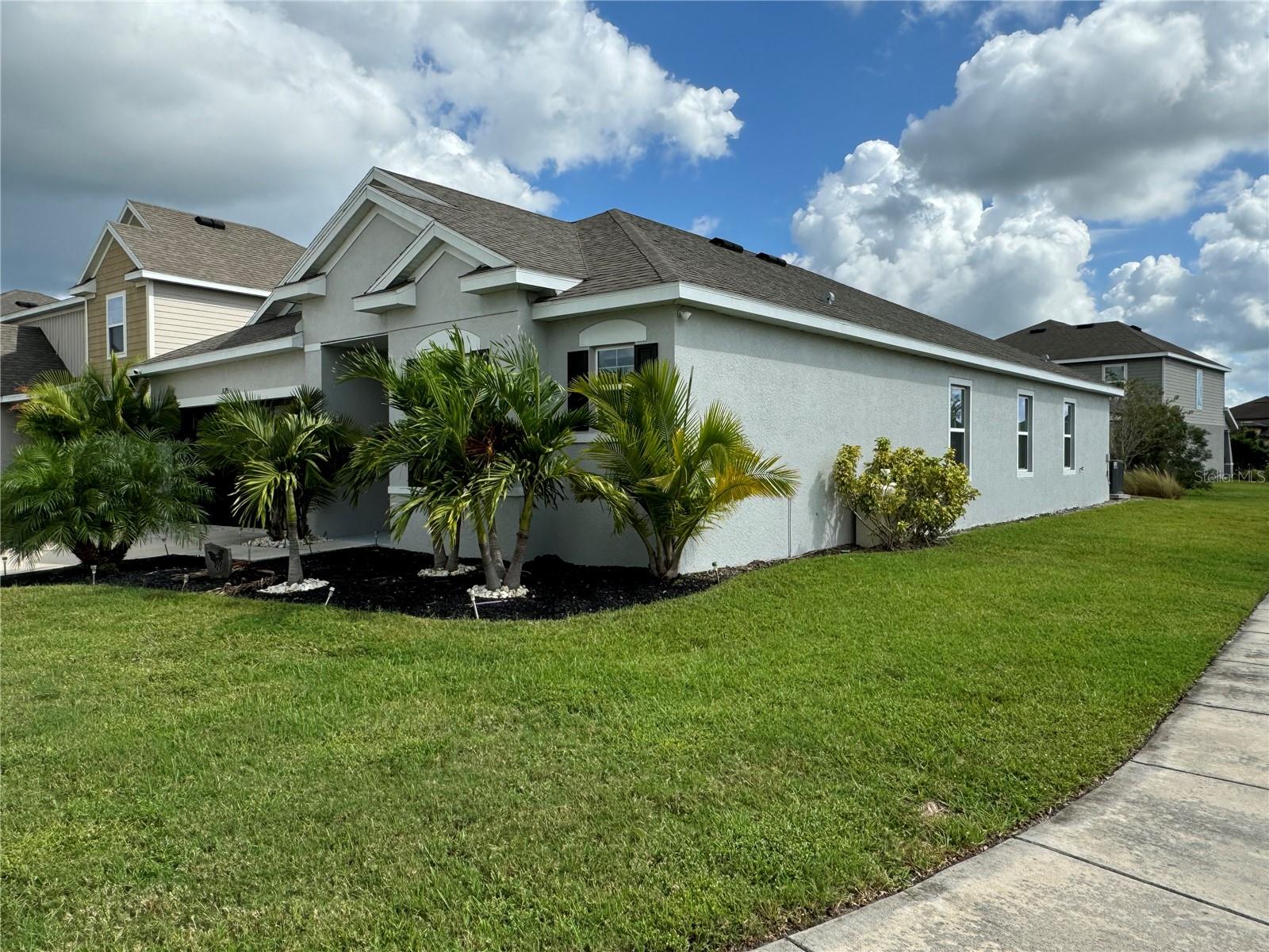 8325 OLIVE BROOK DR, WESLEY CHAPEL, FL, 33545