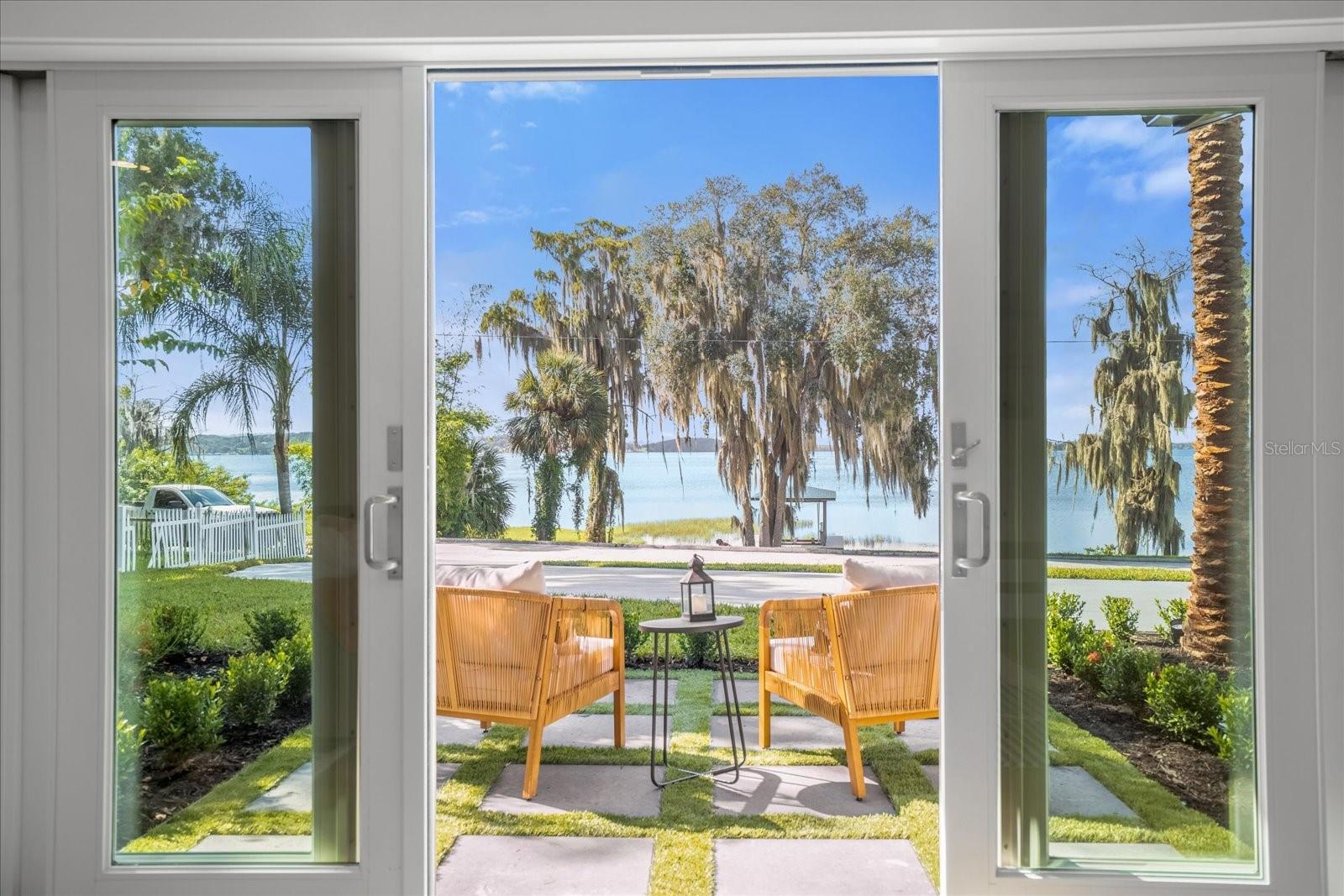238 E LAKESHORE DR, CLERMONT, FL, 34711
