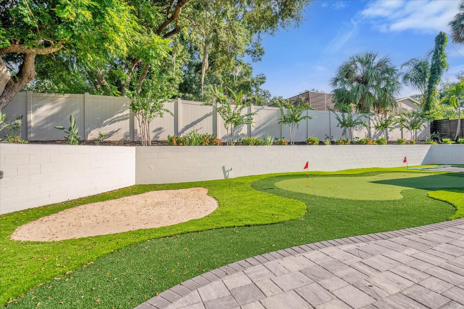 238 E LAKESHORE DR, CLERMONT, FL, 34711
