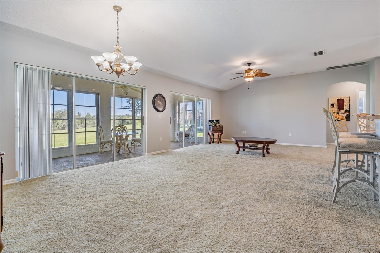 10534 COLLAR DR, SAN ANTONIO, FL, 33576