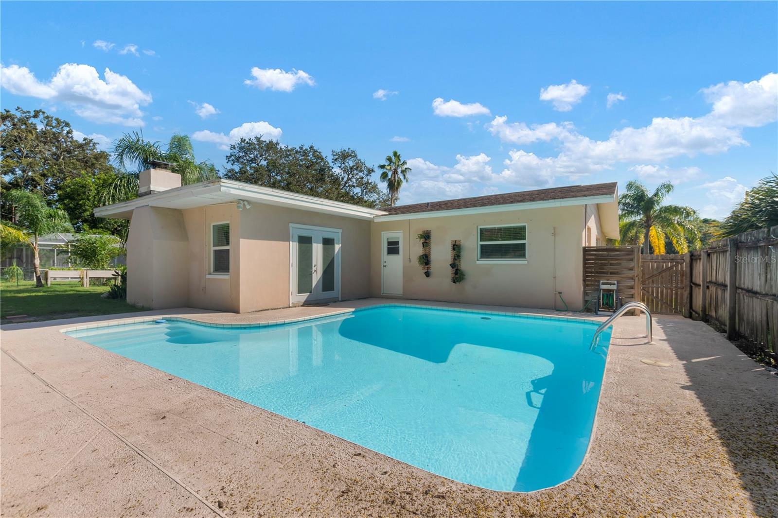 1364 S EVERGREEN AVE, CLEARWATER, FL, 33756