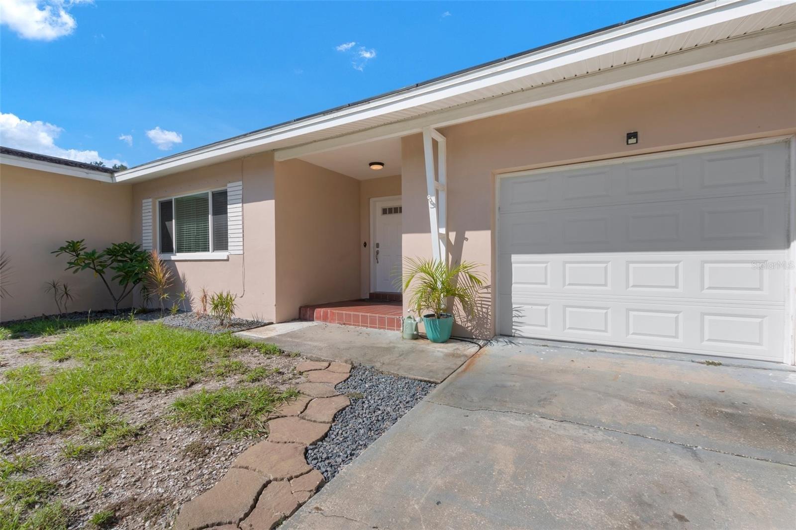 1364 S EVERGREEN AVE, CLEARWATER, FL, 33756