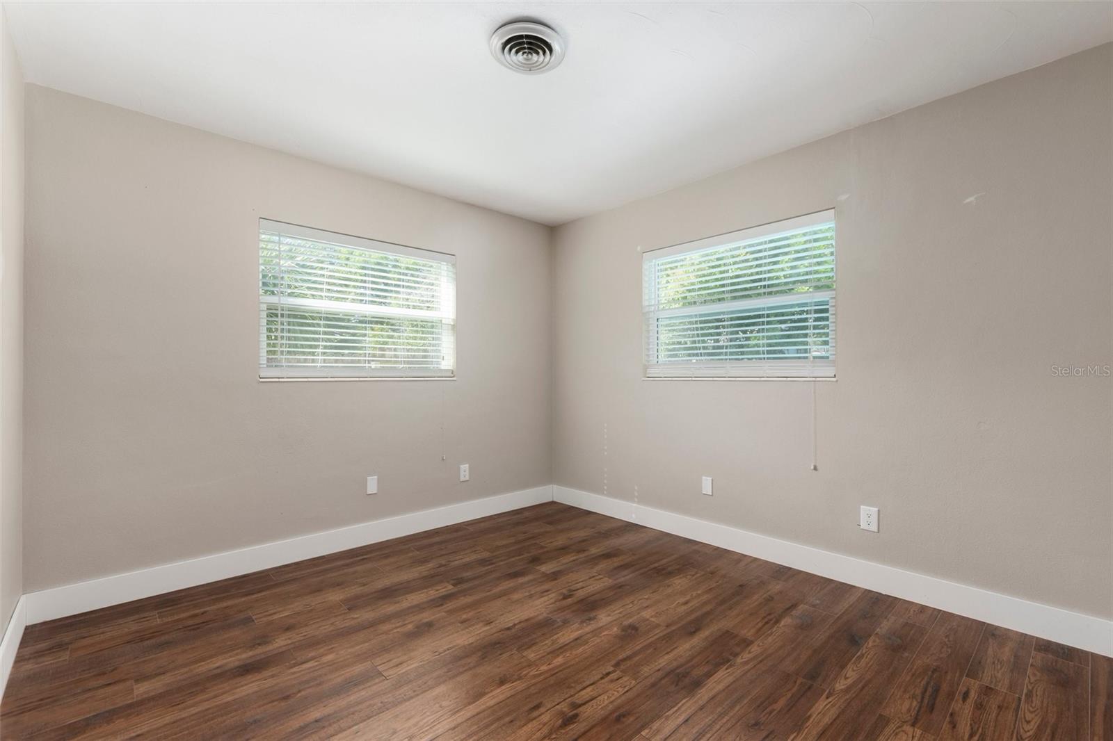 1364 S EVERGREEN AVE, CLEARWATER, FL, 33756