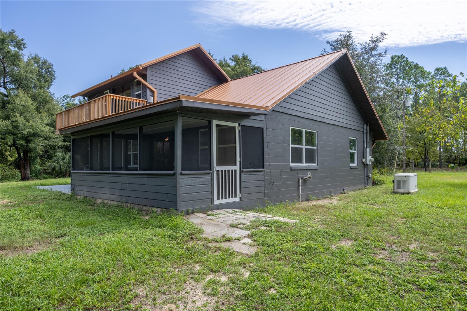 131 RILEY LAKE DR, HAWTHORNE, FL, 32640