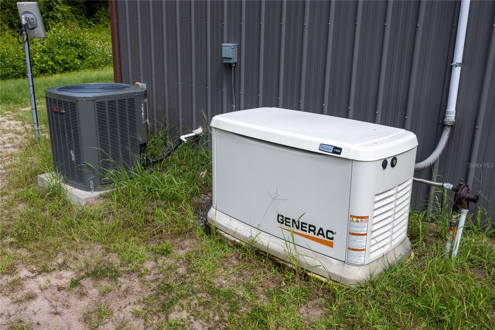 131 RILEY LAKE DR, HAWTHORNE, FL, 32640