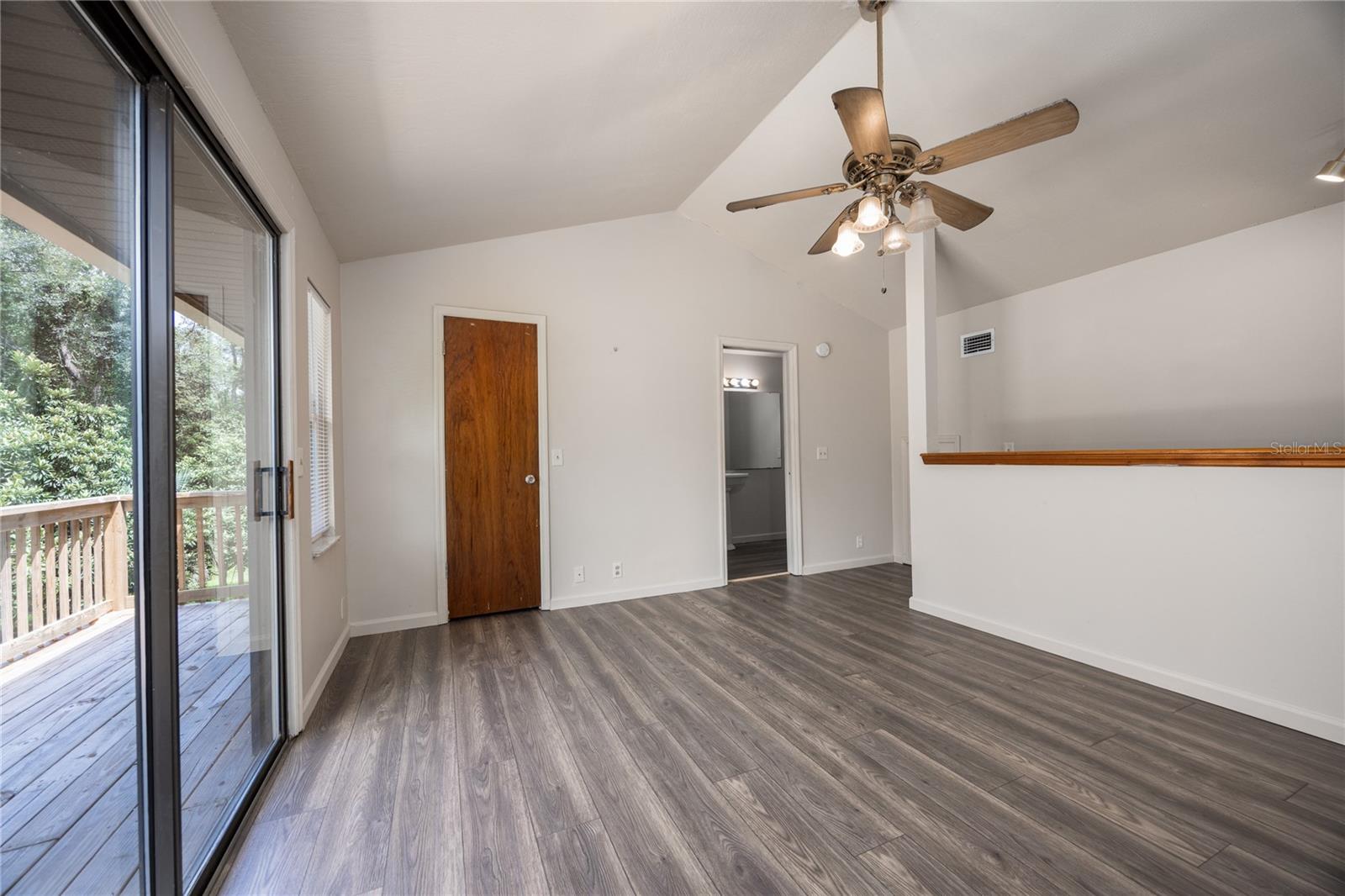 131 RILEY LAKE DR, HAWTHORNE, FL, 32640