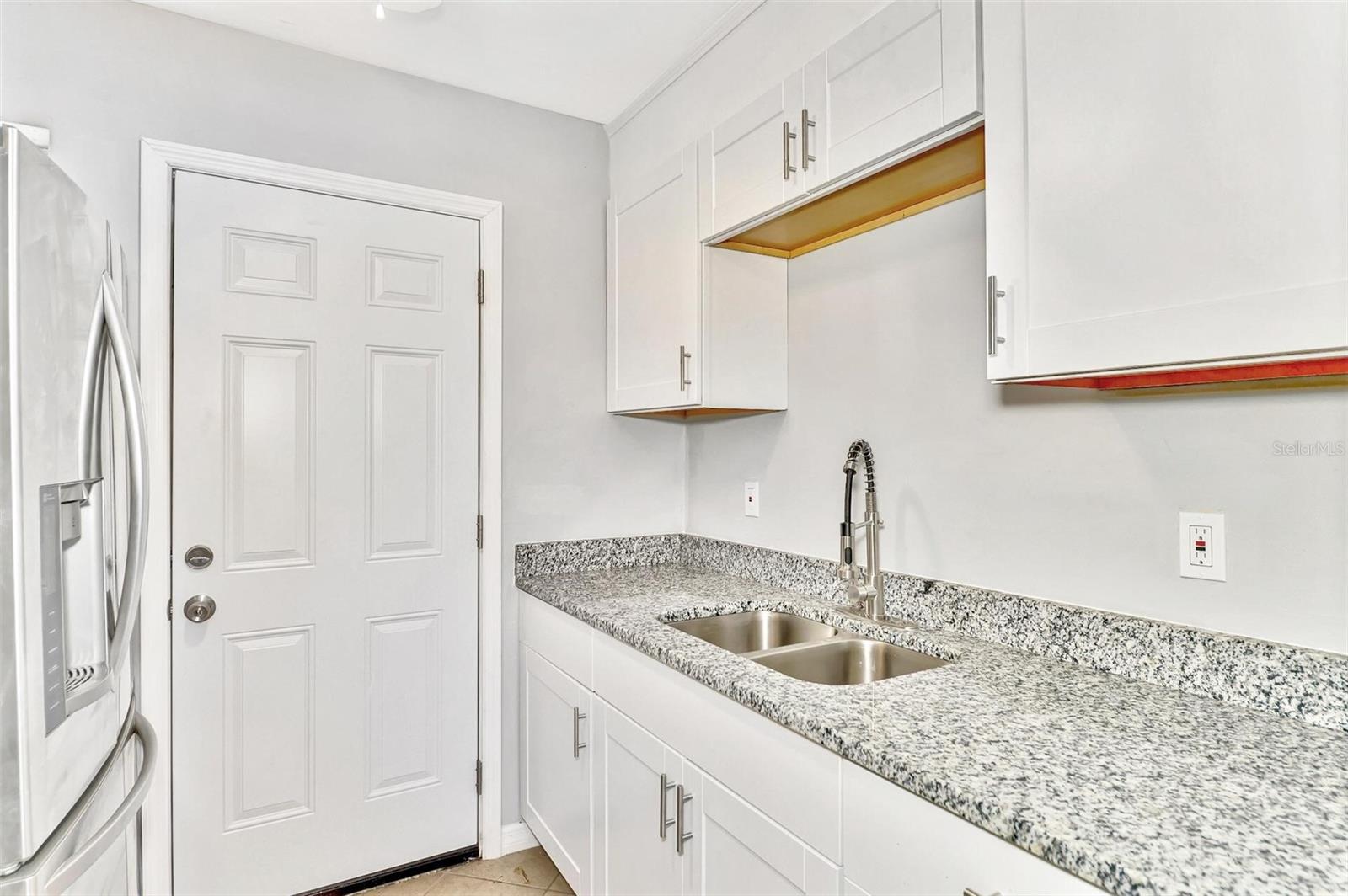 8469 AERO AVE, NORTH PORT, FL, 34287