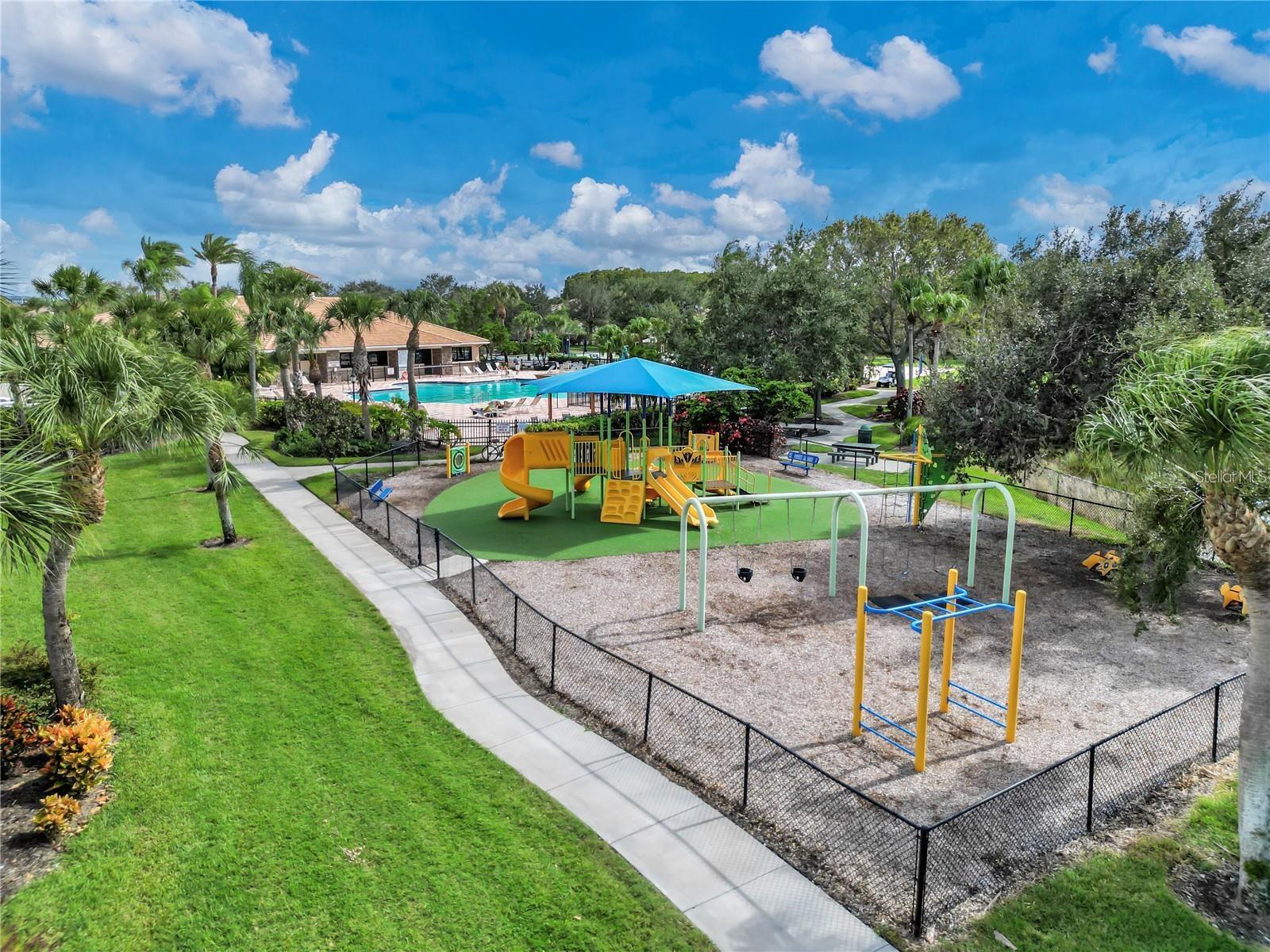 811 FAIRWAY COVE LN #205, BRADENTON, FL, 34212