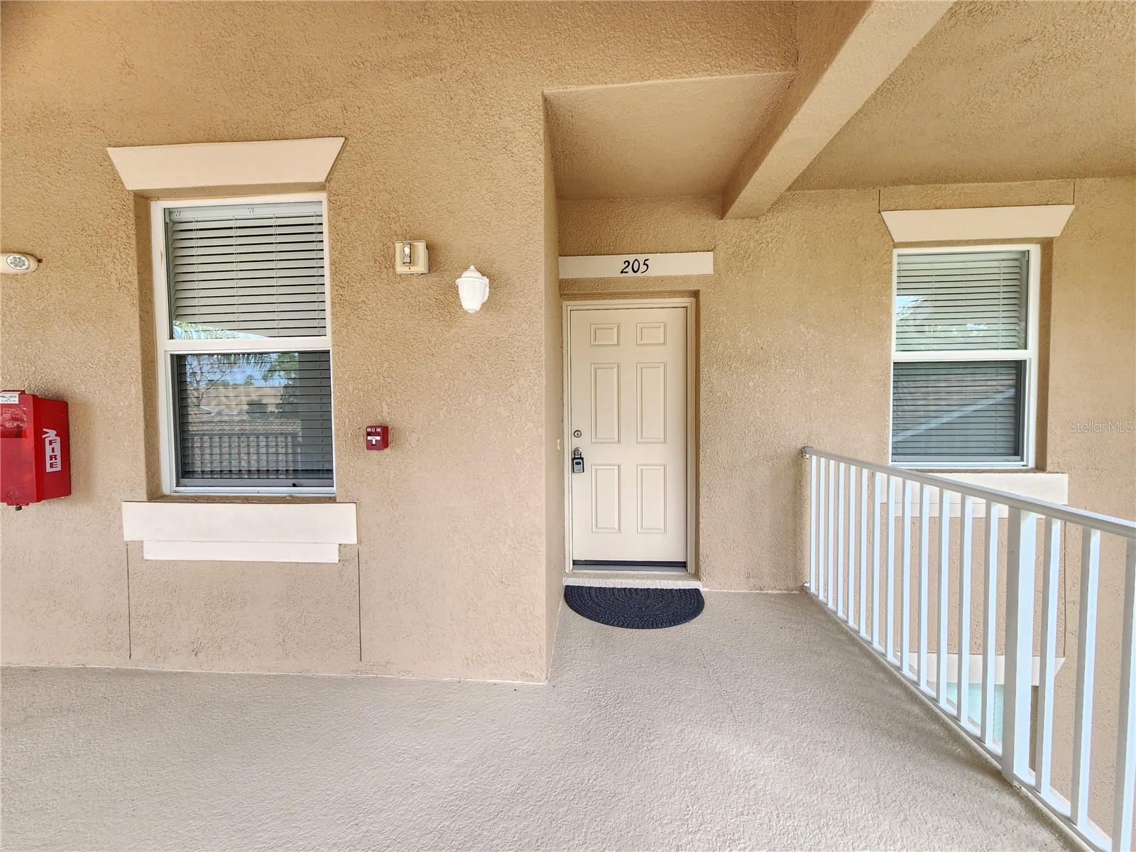 811 FAIRWAY COVE LN #205, BRADENTON, FL, 34212