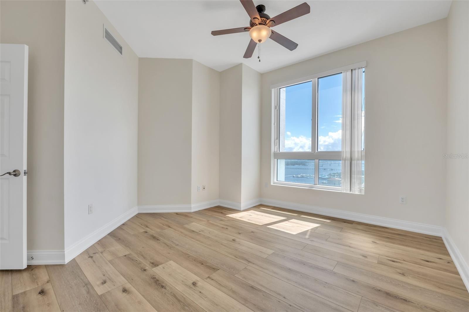 231 RIVERSIDE DR #2601-1, DAYTONA BEACH, FL, 32117