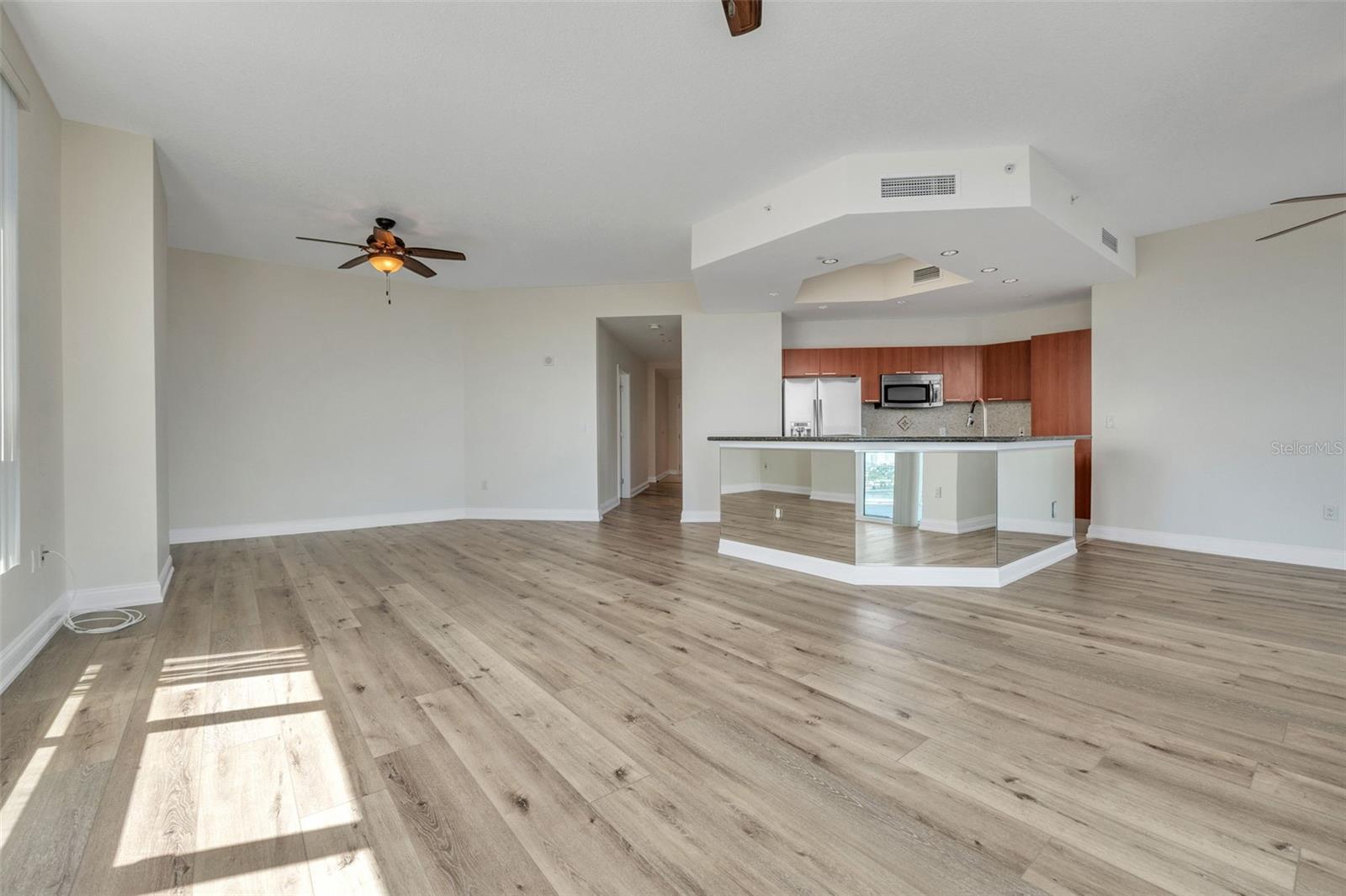 231 RIVERSIDE DR #2601-1, DAYTONA BEACH, FL, 32117