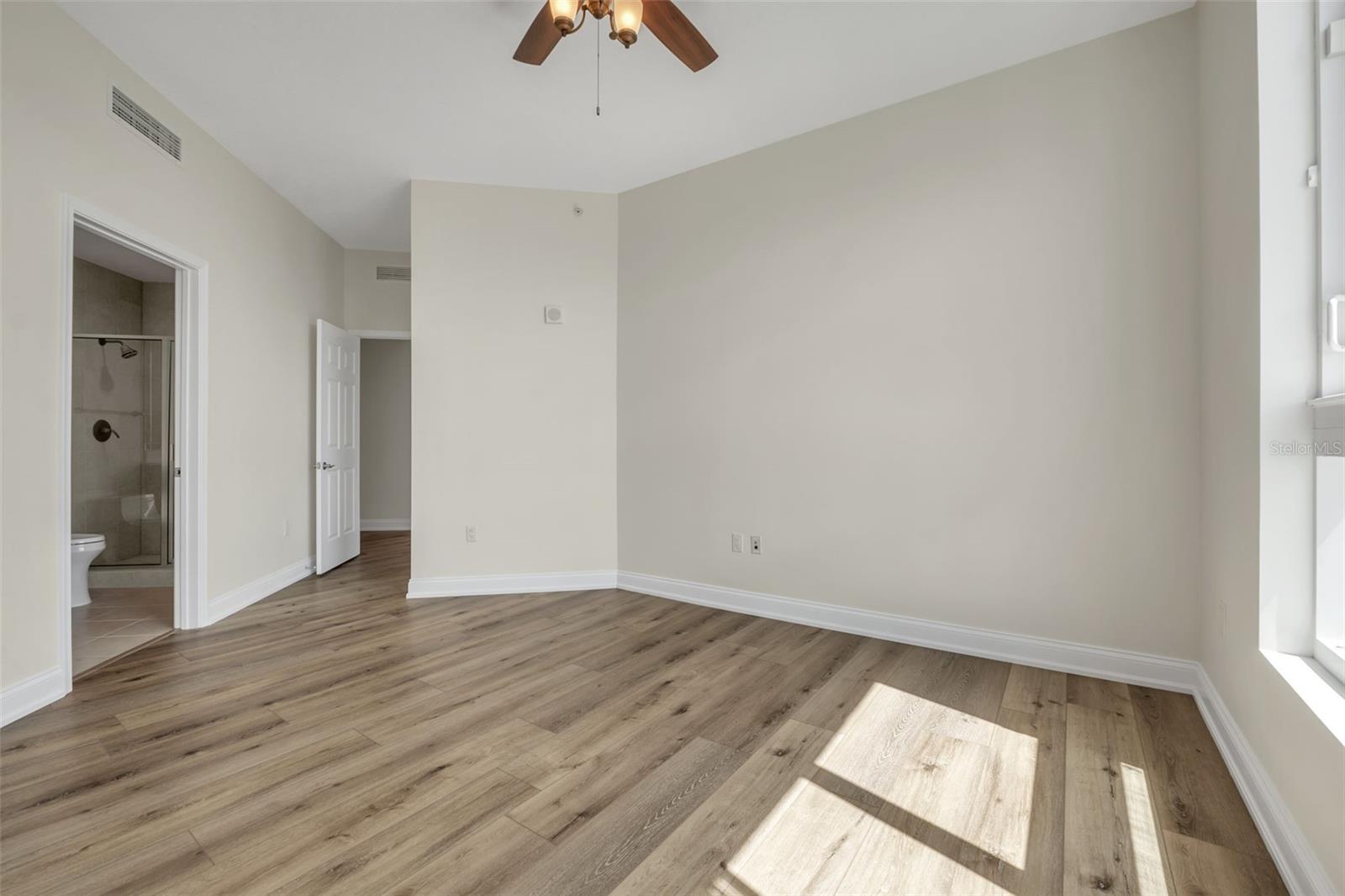 231 RIVERSIDE DR #2601-1, DAYTONA BEACH, FL, 32117