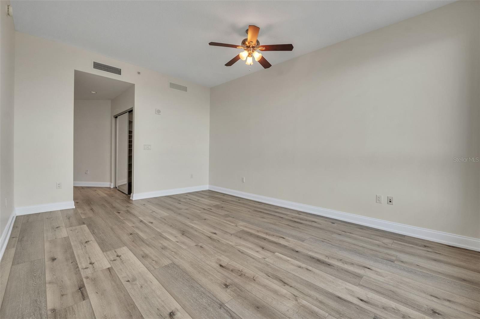231 RIVERSIDE DR #2601-1, DAYTONA BEACH, FL, 32117