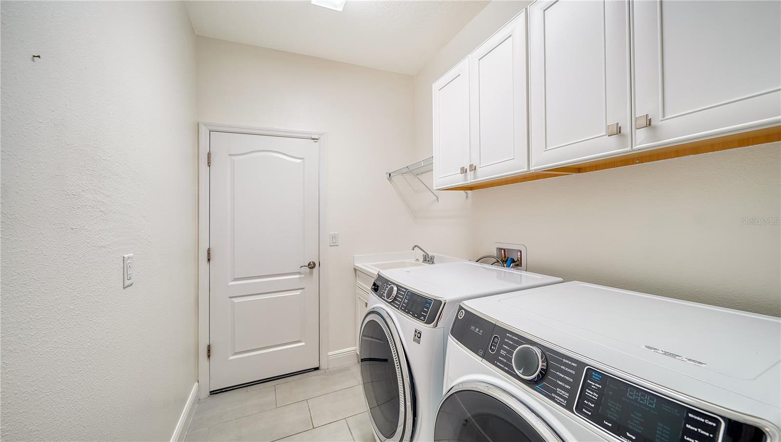 220 CAPRIANA CT, NOKOMIS, FL, 34275