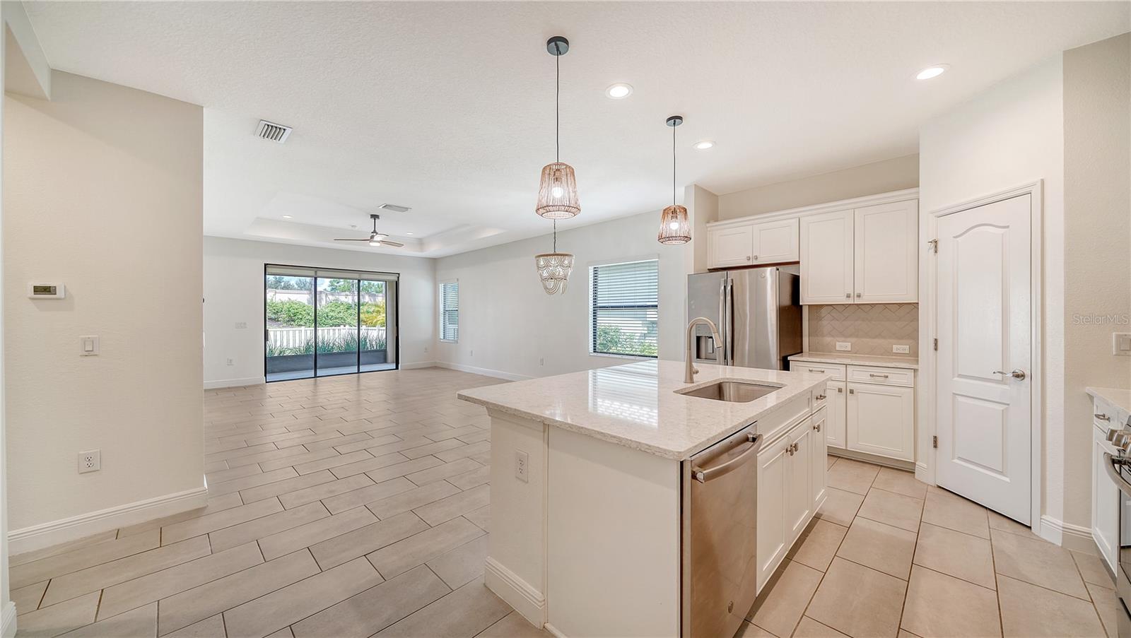 220 CAPRIANA CT, NOKOMIS, FL, 34275