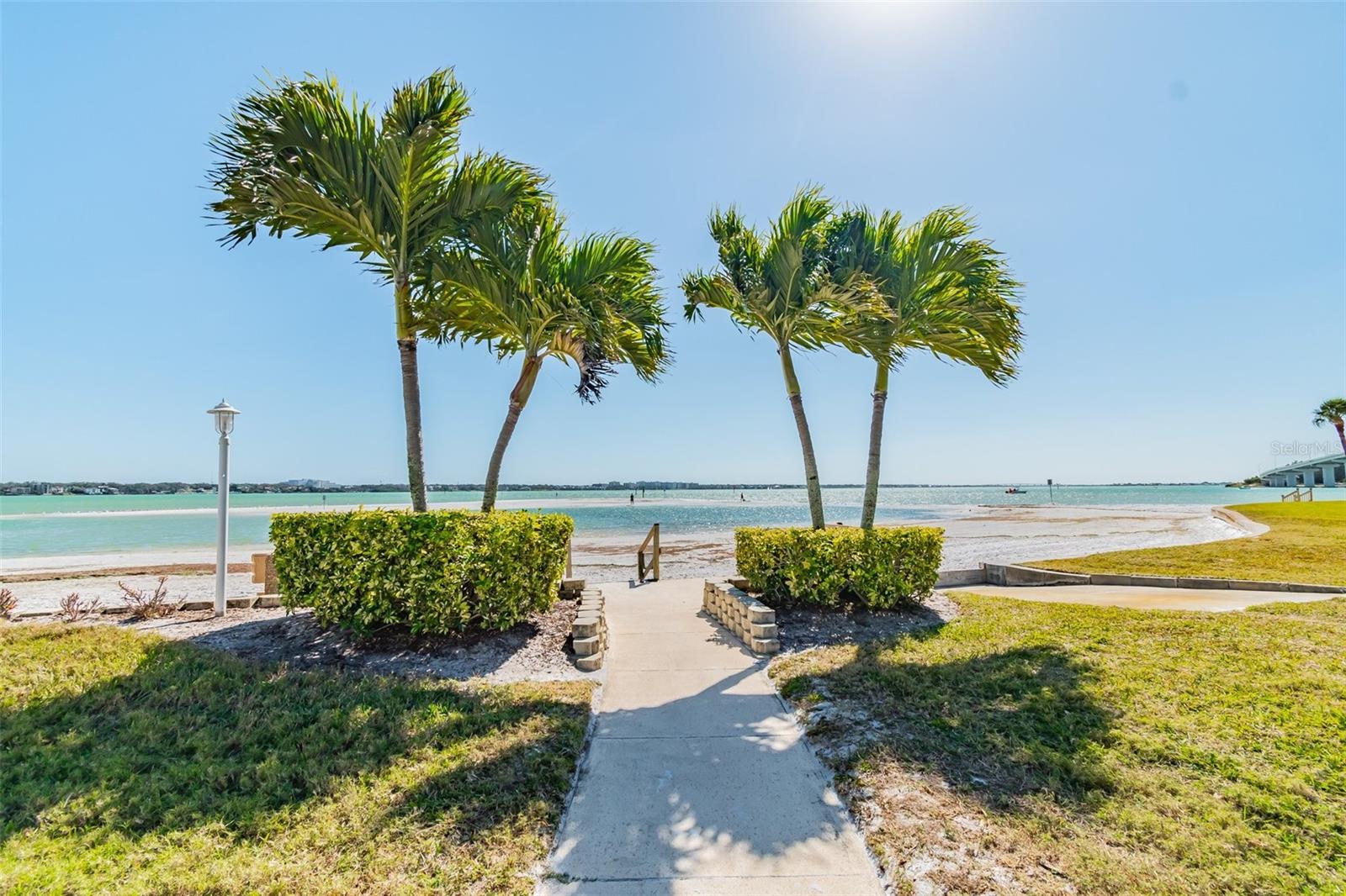 800 S GULFVIEW BLVD #903, CLEARWATER BEACH, FL, 33767