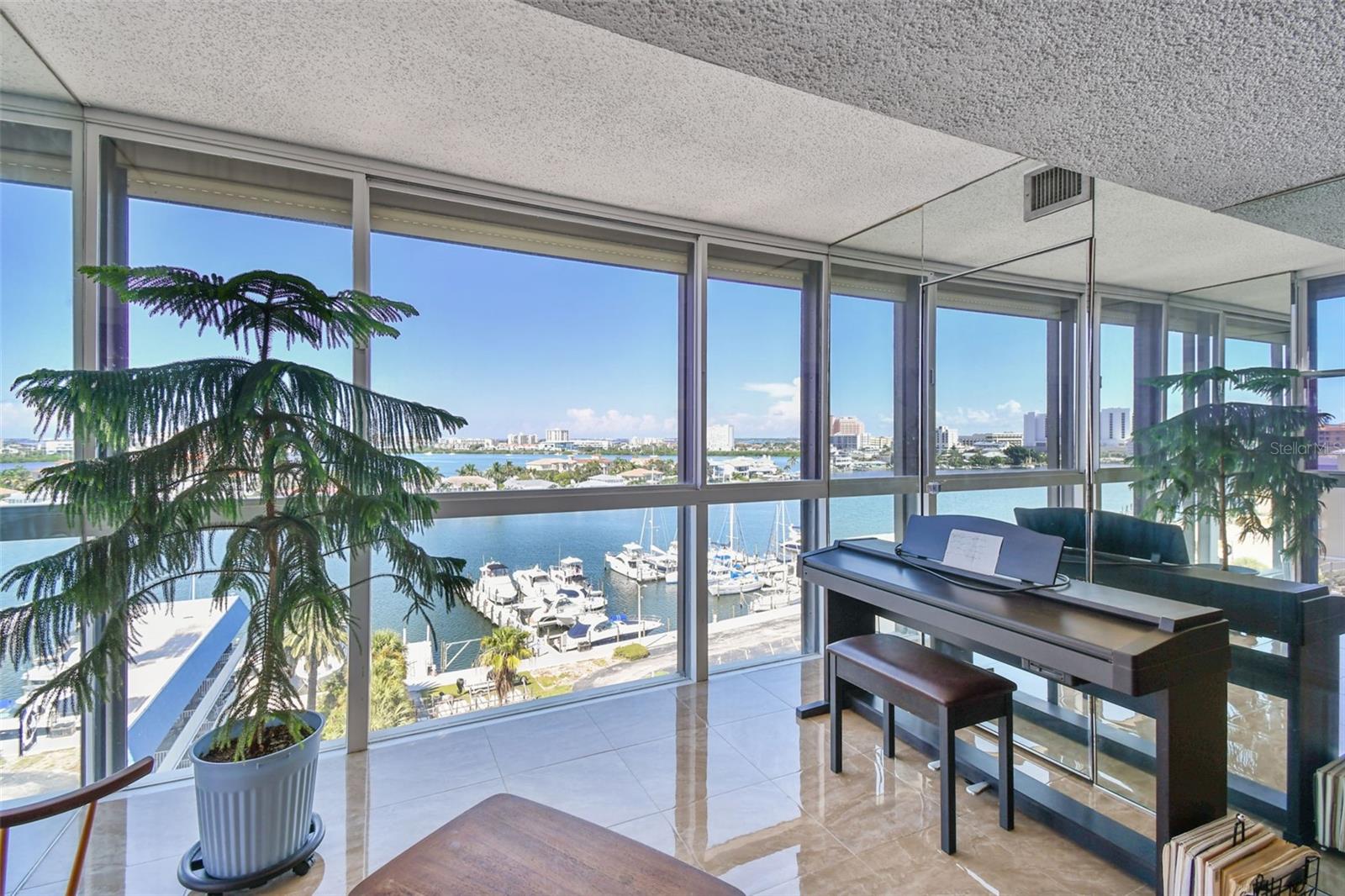800 S GULFVIEW BLVD #903, CLEARWATER BEACH, FL, 33767