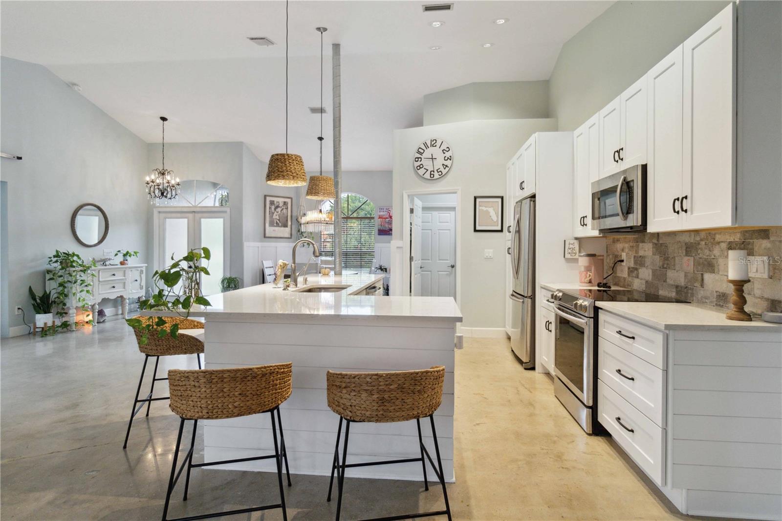 3724 71ST TER E, SARASOTA, FL, 34243