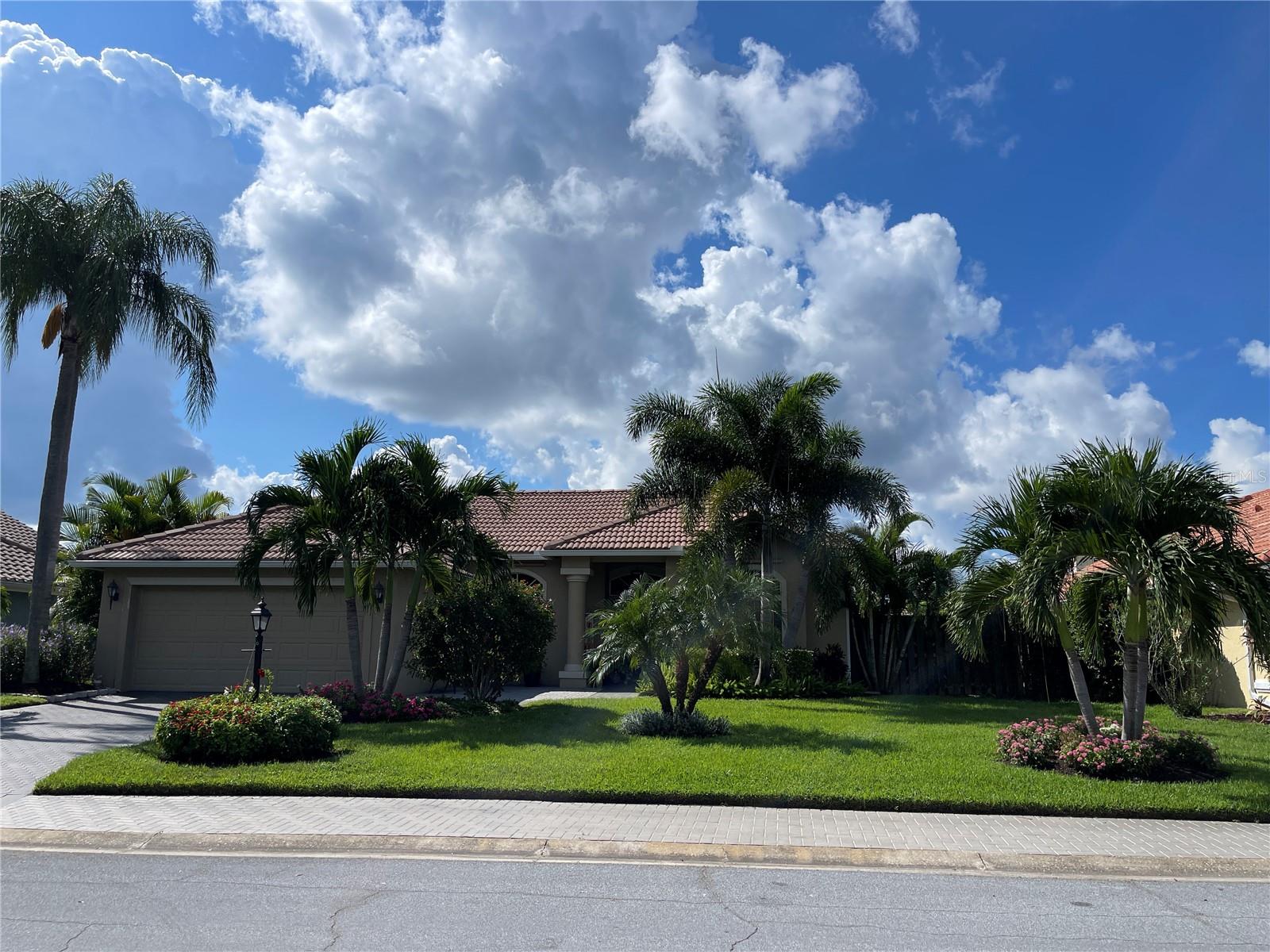 3724 71ST TER E, SARASOTA, FL, 34243
