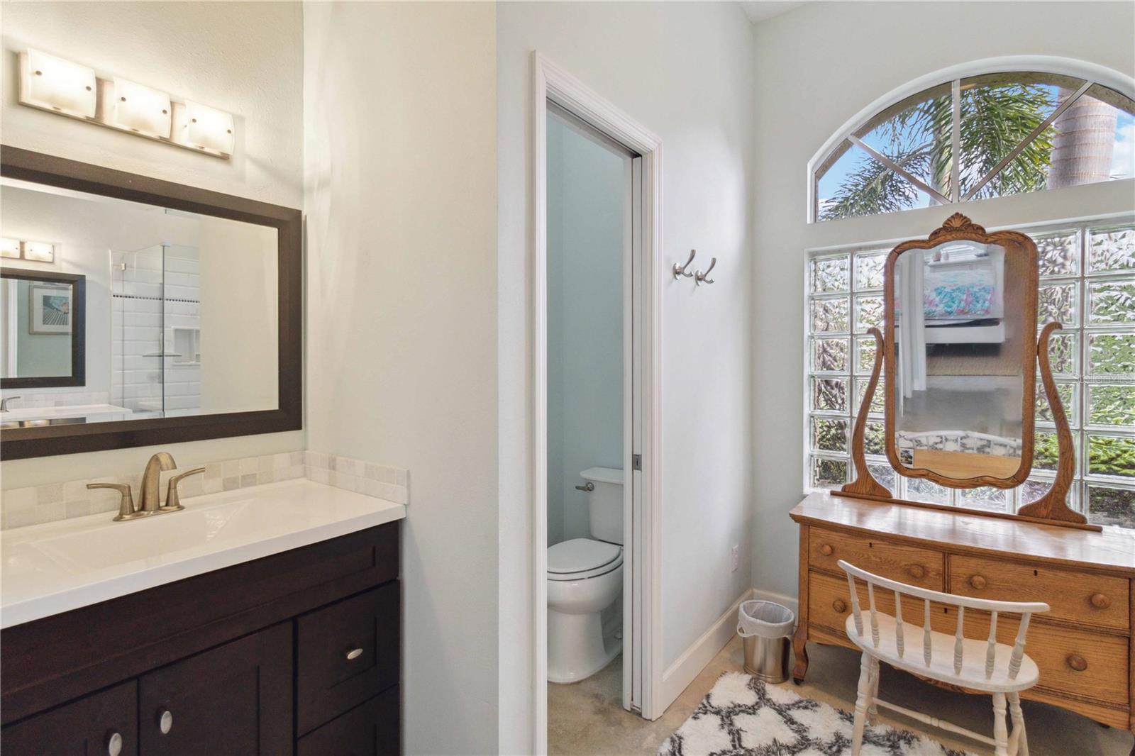 3724 71ST TER E, SARASOTA, FL, 34243