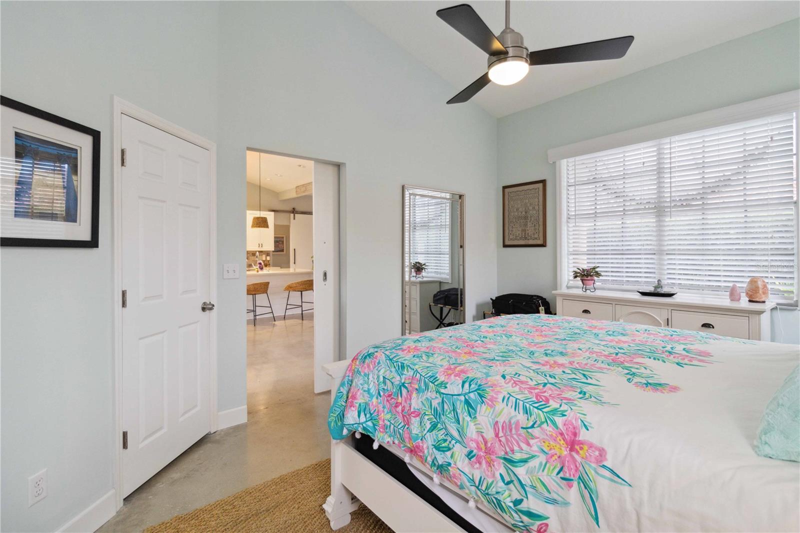 3724 71ST TER E, SARASOTA, FL, 34243