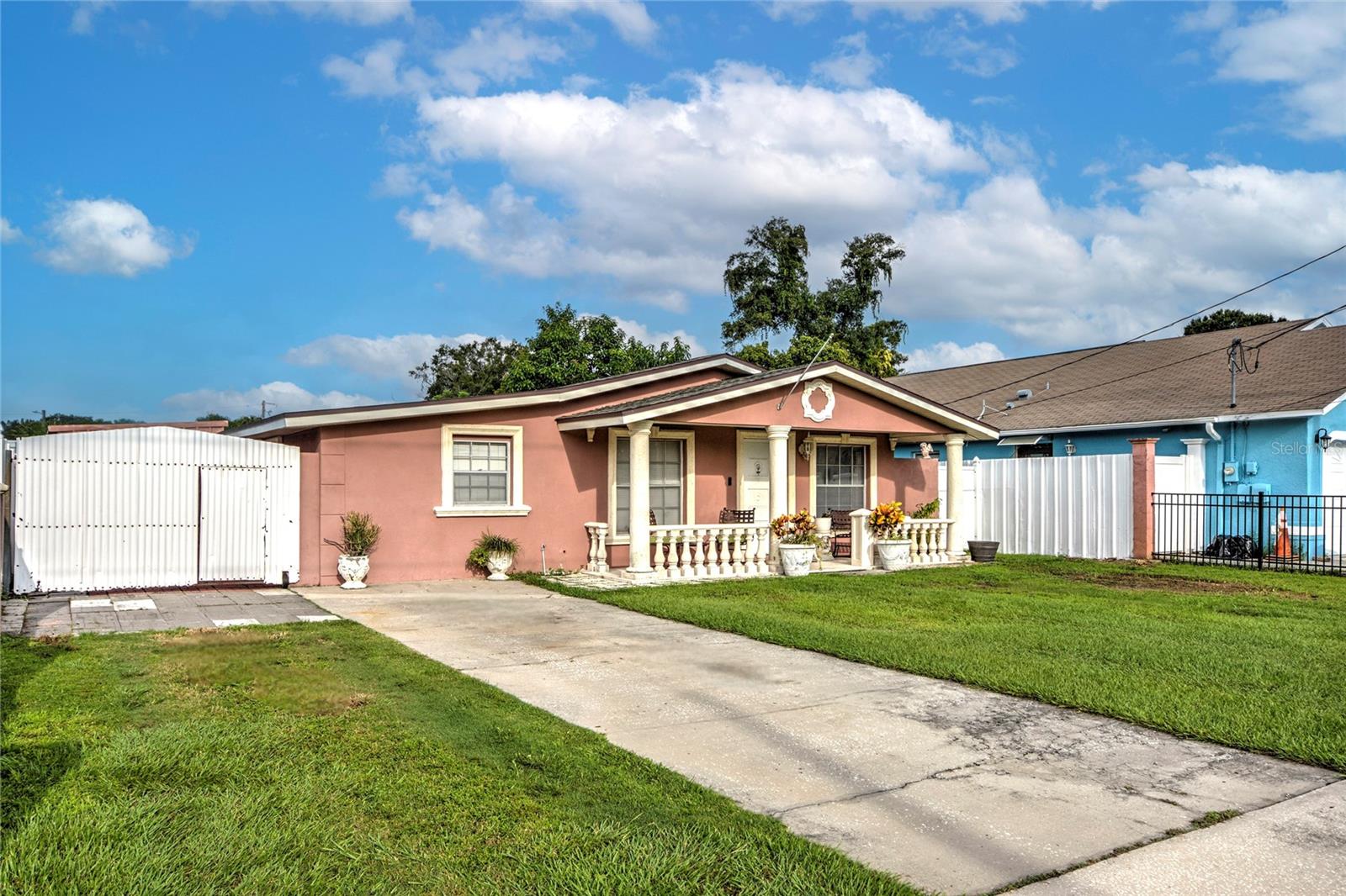 6906 N CLARK AVE, TAMPA, FL, 33614