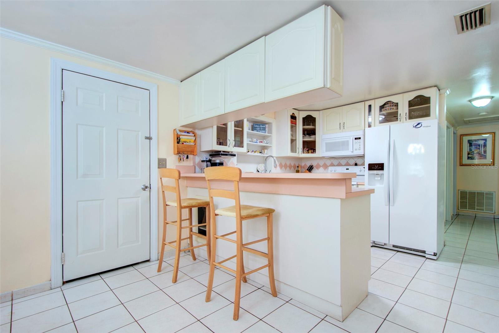 6906 N CLARK AVE, TAMPA, FL, 33614