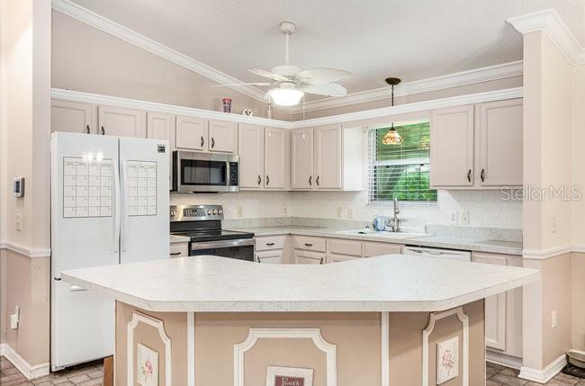 1691 CR 607C, BUSHNELL, FL, 33513